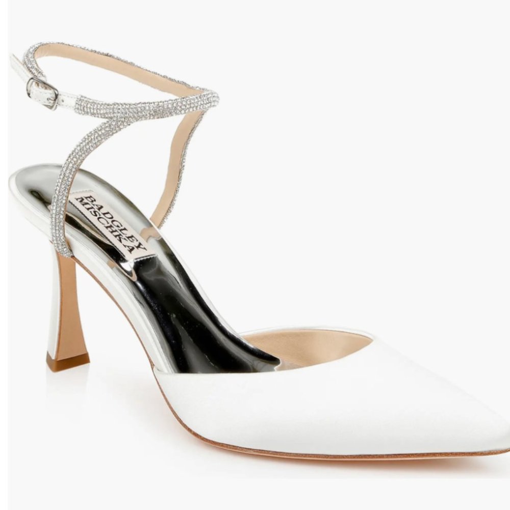 Badgley Mischka Kamilah Ankle Strap Pump